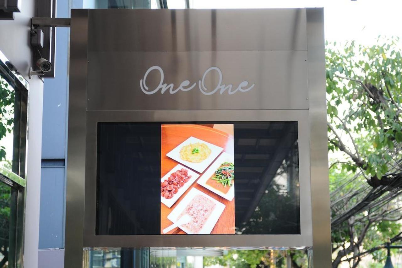 One One Bangkok Hotel Exterior foto